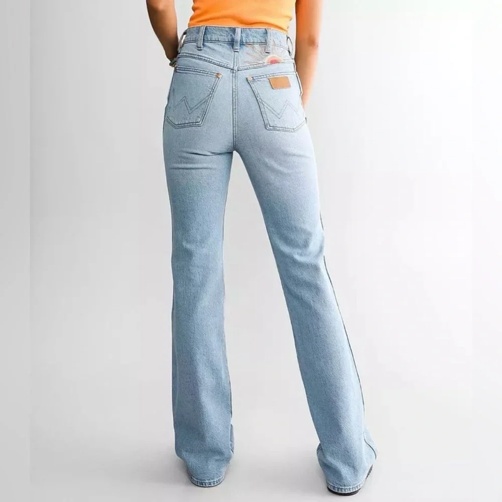 Wrangler High-Rise Light Blue Flared Jeans - Picture 1 of 11